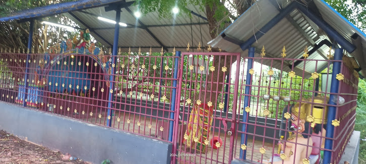 Devotees carrying kalasam in procession
